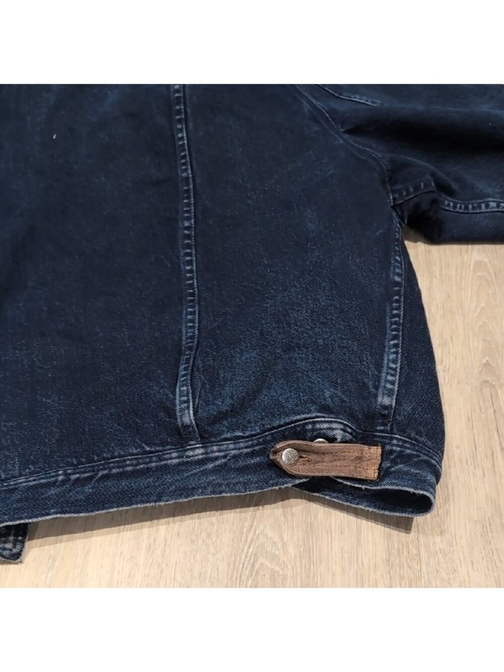 Denim Jean Jacket with Leather Collar Quilted Lining Vintage - Picture 12 of 15